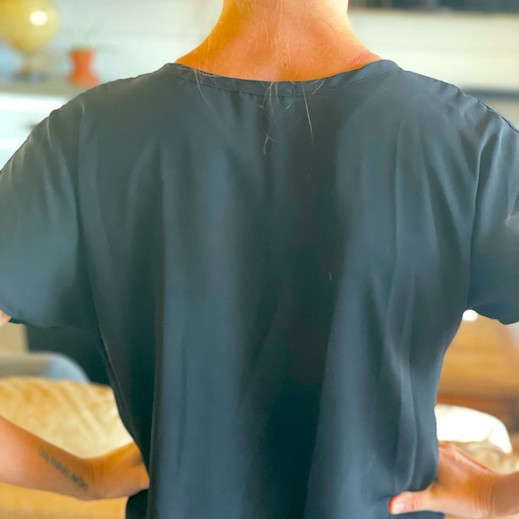 Short sleeved blouse - Picture 6 of 7